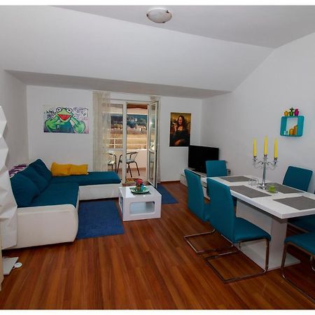 Apartment Mona Lisa Mokosica Bagian luar foto